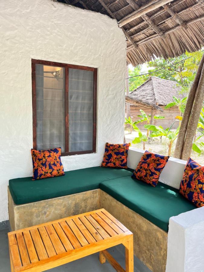 Karanga Bungalows Michamvi Chambre photo